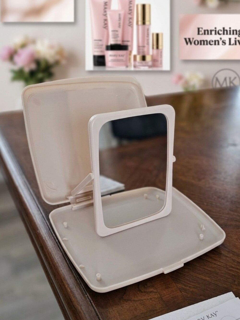 Vintage Mary Kay Travel Makeup Hardcase set Double Sided Mirror NWOT